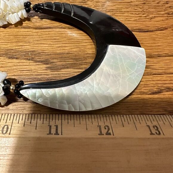 Beautiful Handcrafted Mother of Pearl & Black Statement Necklace - Picture 3 of 4